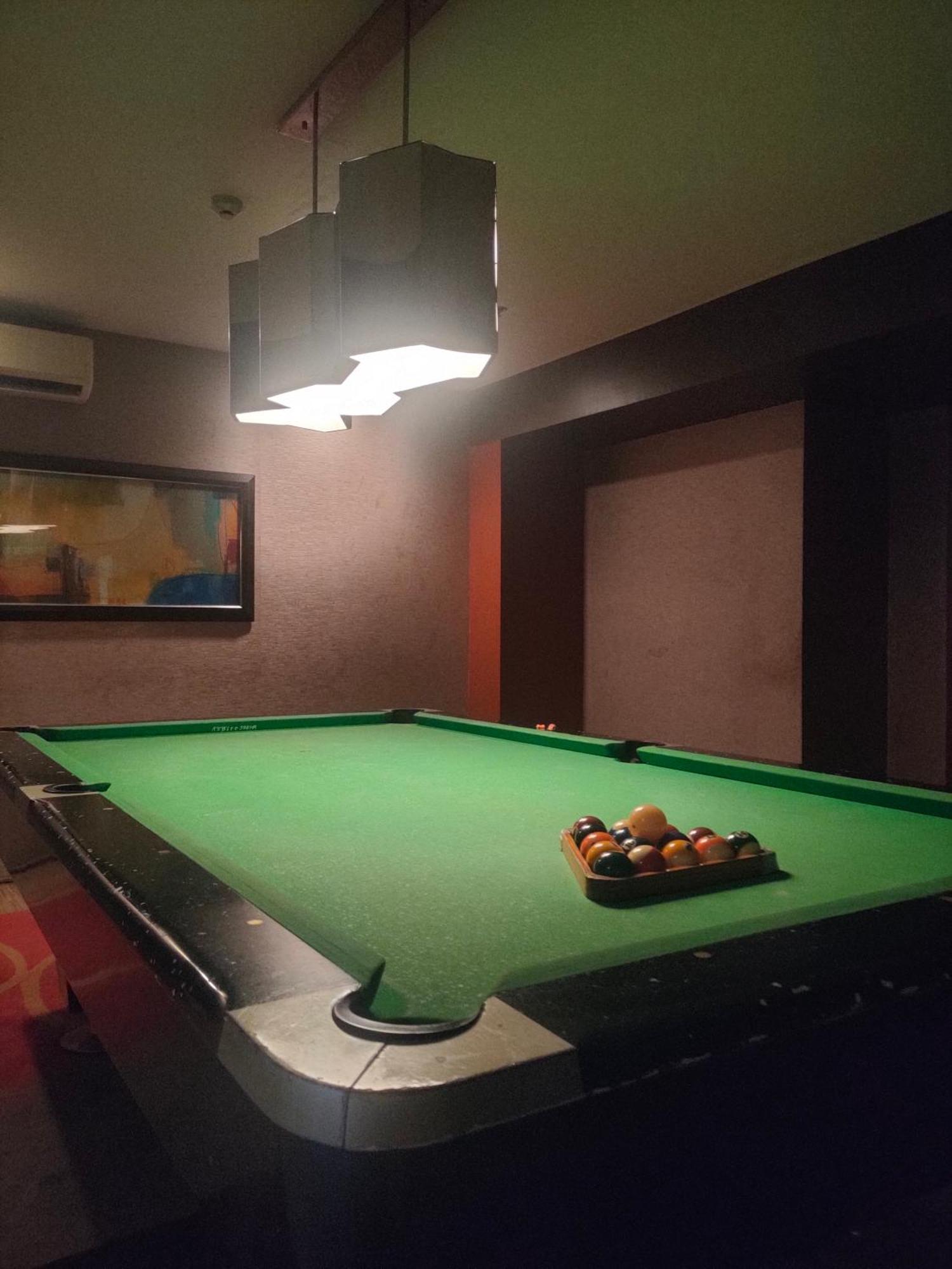 Bay Garden Club And Residences Pasay Exteriör bild